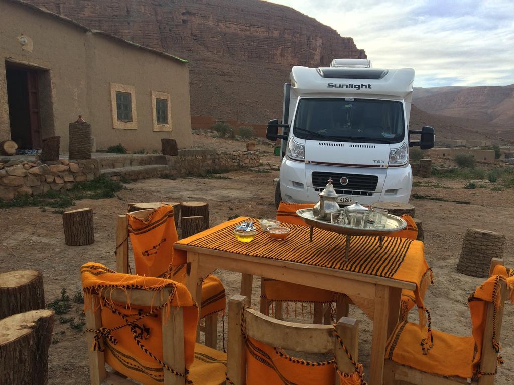 Gite D'Etape Traditionnel Berbere Ifri Exterior photo