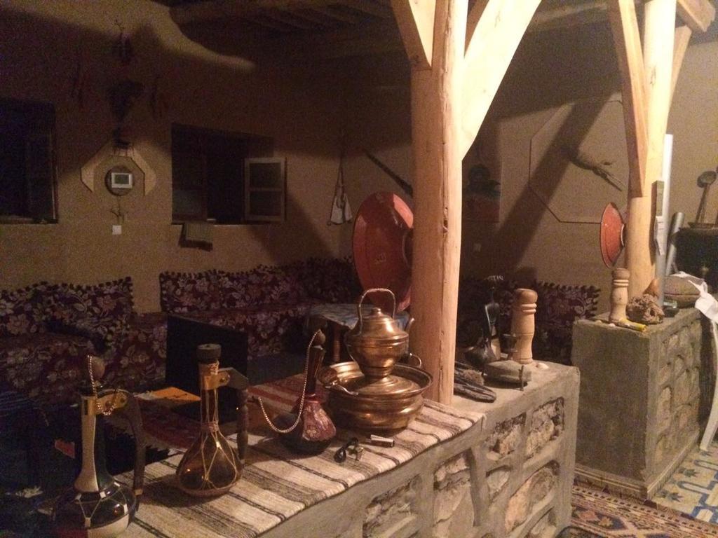 Gite D'Etape Traditionnel Berbere Ifri Exterior photo