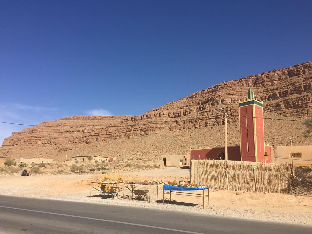 Gite D'Etape Traditionnel Berbere Ifri Exterior photo